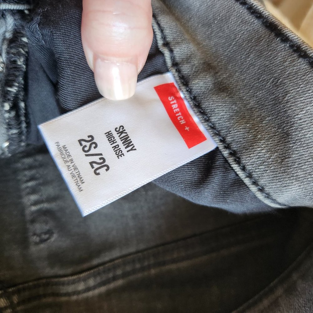 Express Button Fly Jeans - Picture 5 of 6